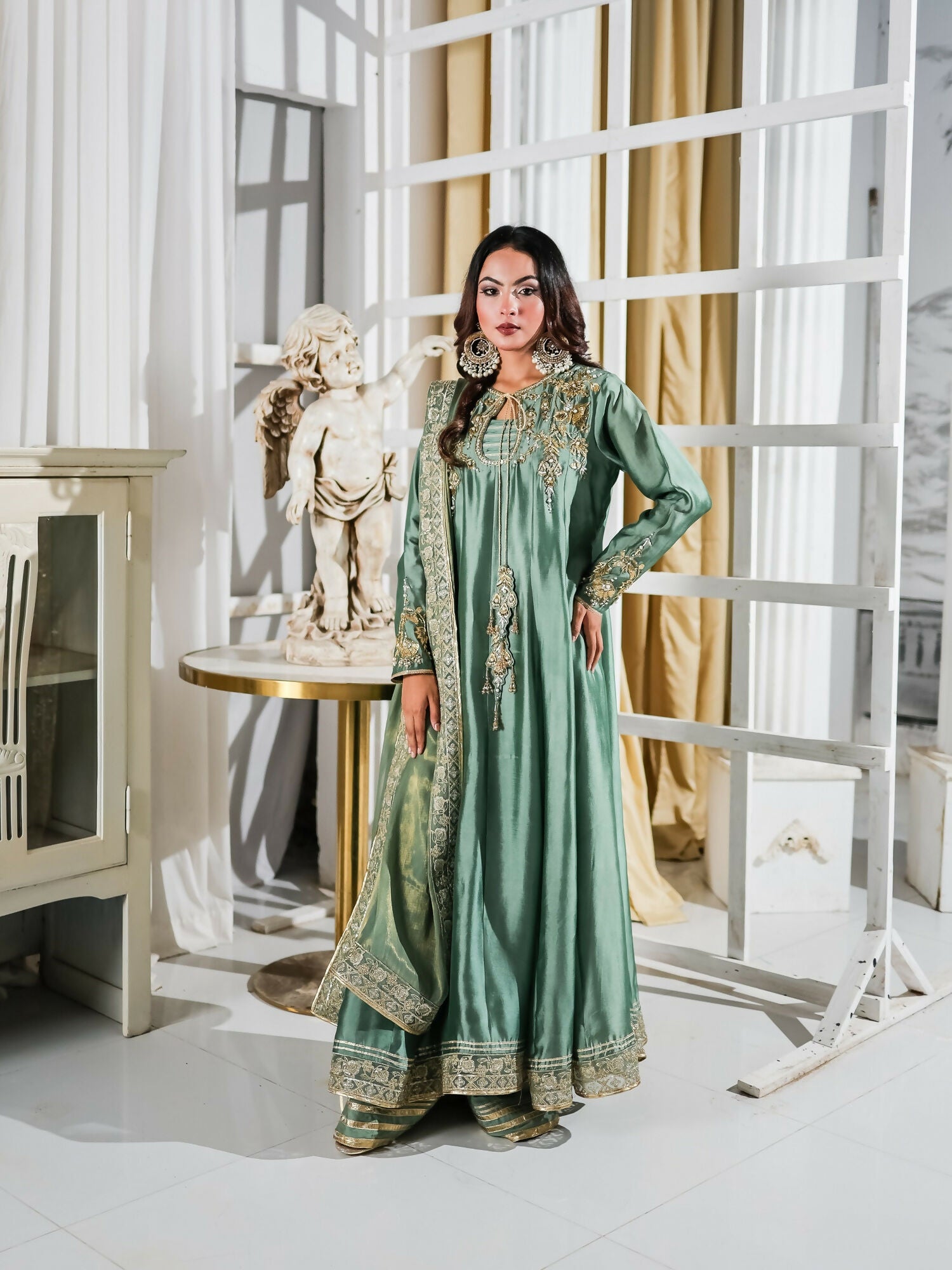 Farooq Hameed Studio Pariza Lux Festive'25 Pure Glass Silk Embroidered Stitched 3-Piece Suit-Mahrosh