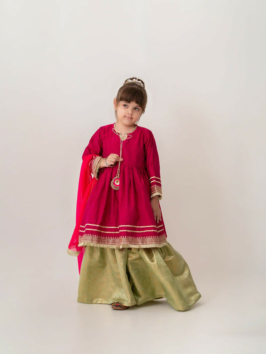 Kidoz Kloset Cotton Silk Embroidered Stitched 3-Piece Suit-Candy Cuddle