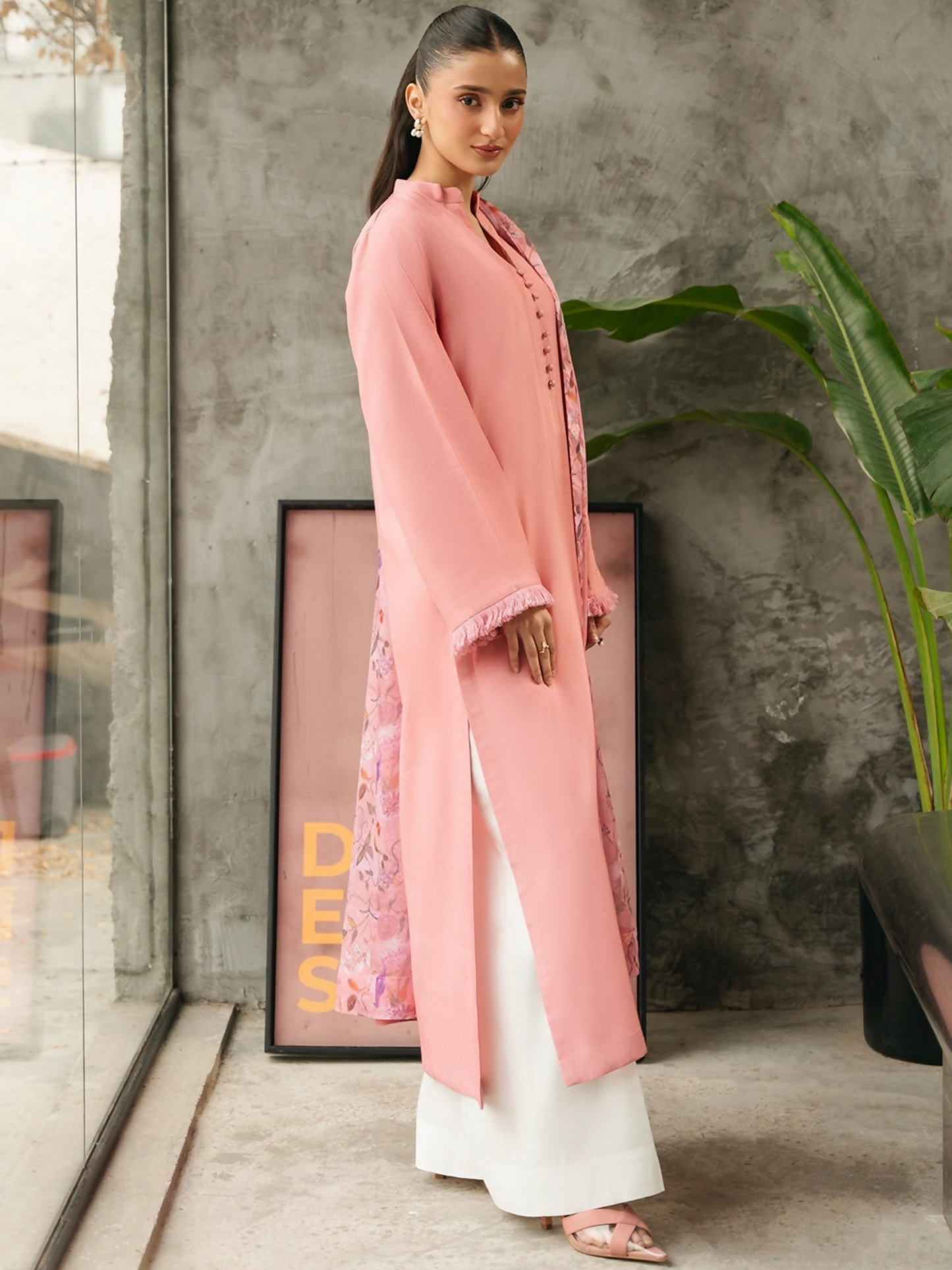 Mannat Clothing Suave Edit Raw Silk Stitched Suit-Rosette