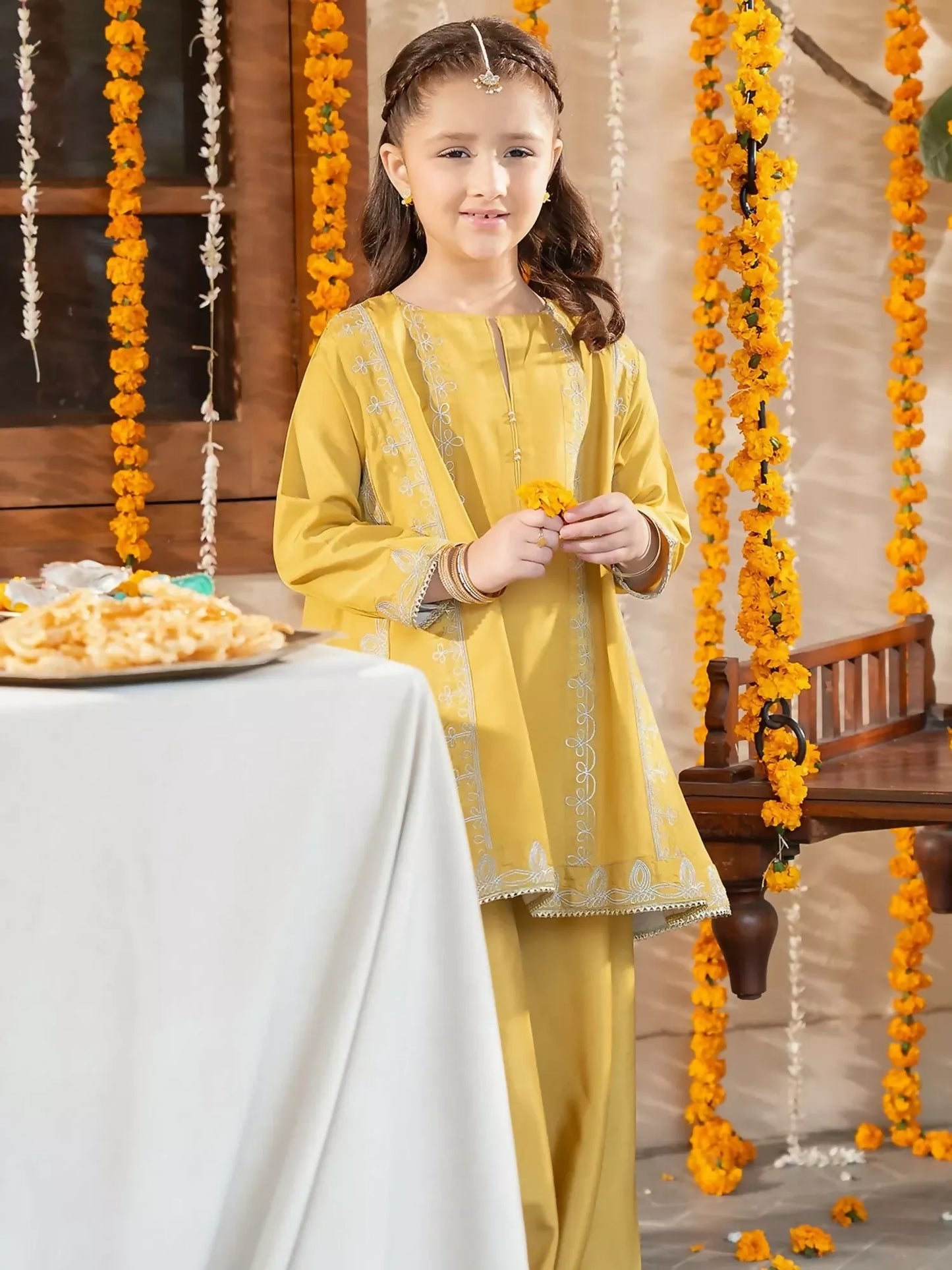 Panache Apparel Noore Eid Edit Sheesha Silk Embroidered Stitched Suit-Hoor