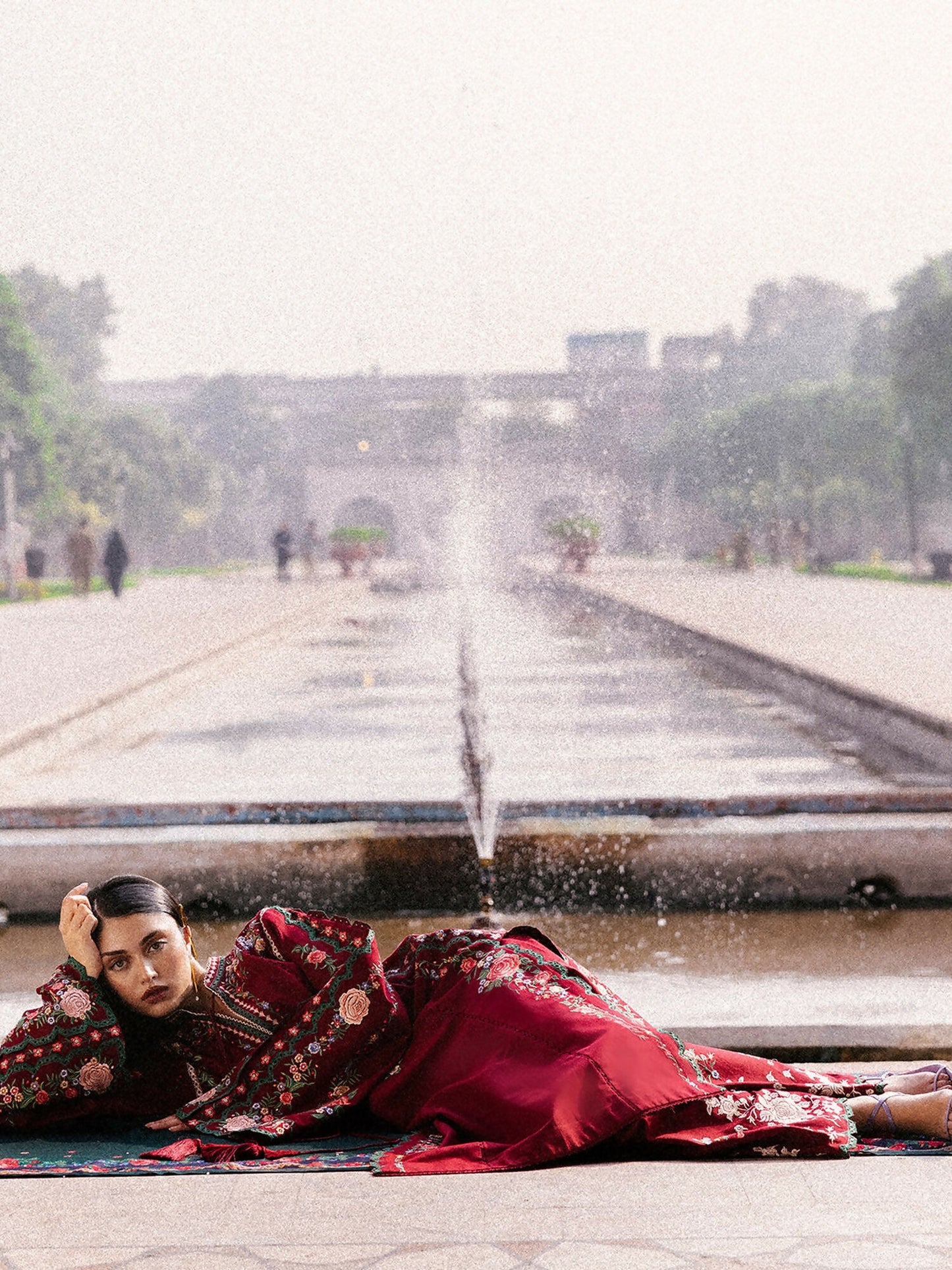 Jugnu By Hussain Rehar Khaddar'25 Embroidered Unstitched 3-Piece Suit-Gulshan