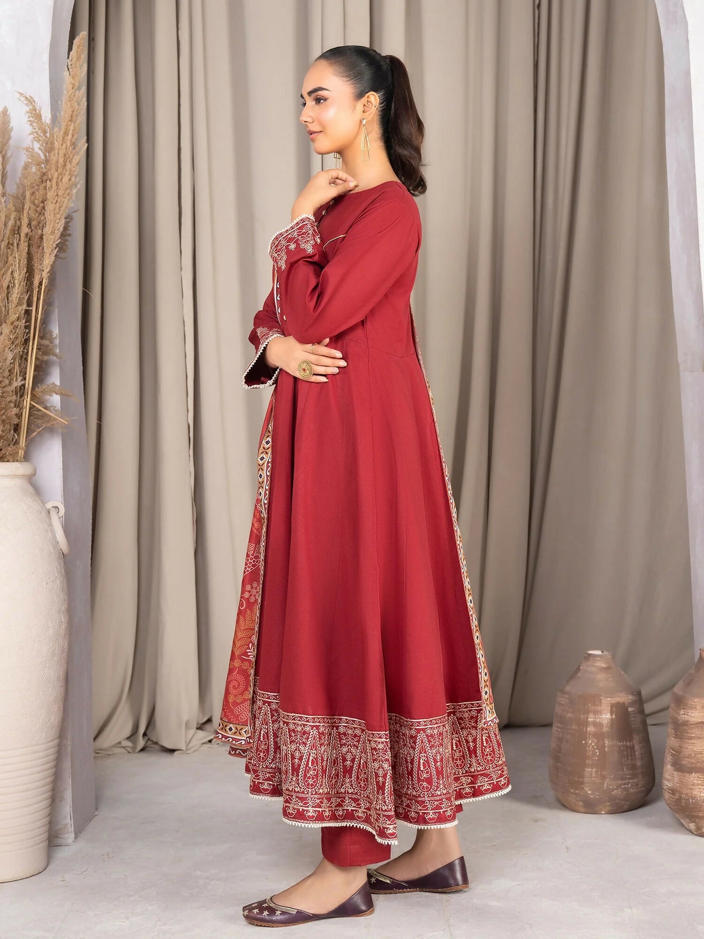 Panache Apparel Winter Basics Khaddar Embroidered Stitched 3-Piece Suit-Feathers